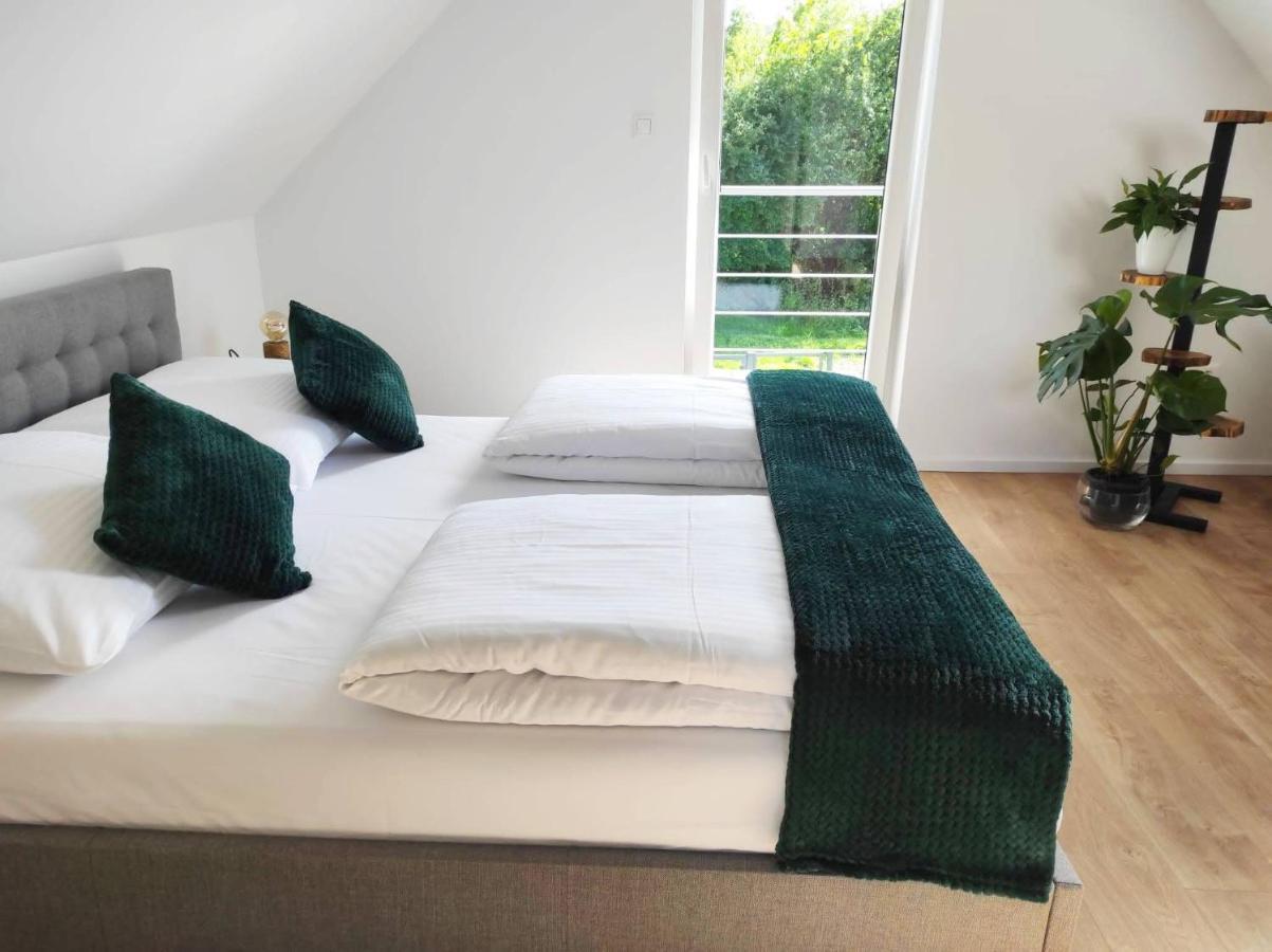Domek nad wodą Liliput Jelenia Góra Zewnętrze zdjęcie